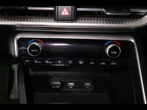 Used 2023 Kia K5 GT-Line image 27