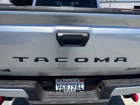 Used 2024 Toyota Tacoma TRD Off-Road w/ TRD Off Road Premium Package AWD/4WD image 13