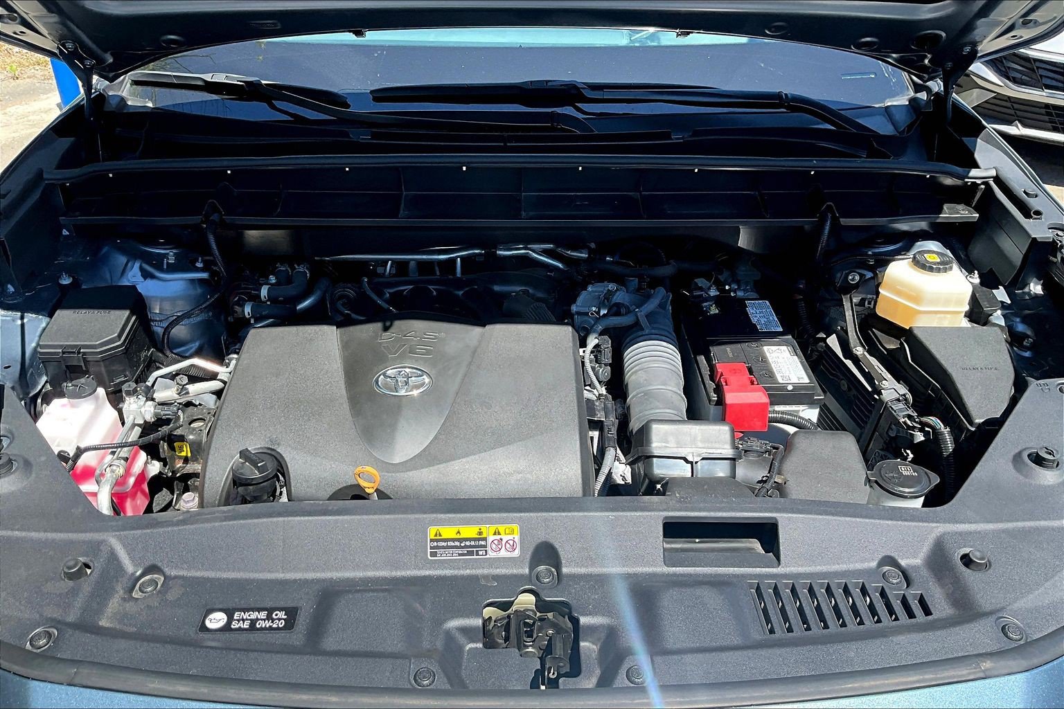 Used 2022 Toyota Highlander Platinum AWD/4WD image 30