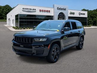 Used 2023 Jeep Grand Cherokee L Laredo AWD/4WD video 1