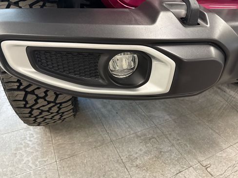 Used 2021 Jeep Wrangler Unlimited Sahara w/ Cold Weather Group image 74