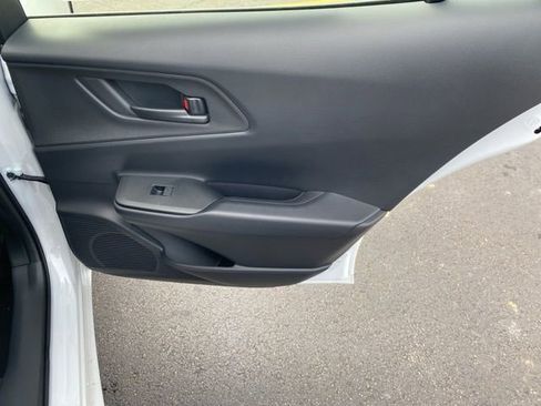 New 2026 Toyota Prius Plug-In Hybrid FWD image 41