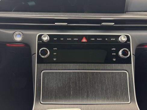 New 2026 Genesis GV80 3.5T AWD/4WD image 23
