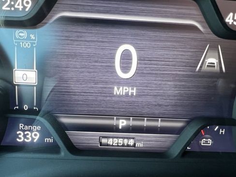 Used 2025 RAM 1500 Laramie image 28