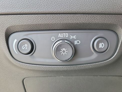Used 2023 Buick Encore GX Select FWD image 20