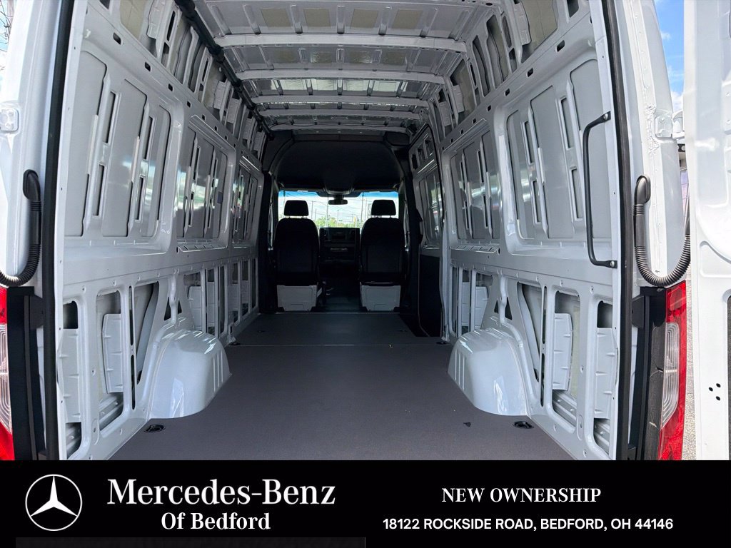 New 2026 Mercedes-Benz Sprinter 2500 image 17