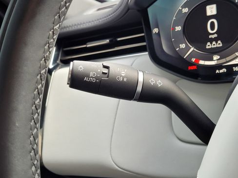 Used 2024 Land Rover Range Rover Sport SE image 21