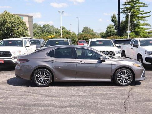 Certified 2023 Toyota Camry XLE w/ Cold Weather Package FWD image 5