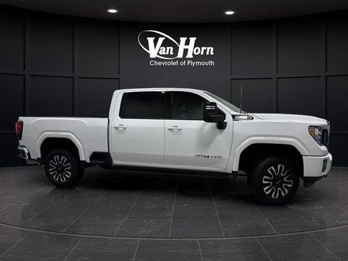 Used 2022 GMC Sierra 2500 AT4 w/ AT4 Premium Plus Package image 2