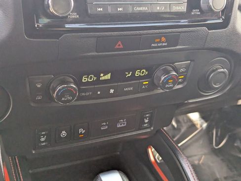 Used 2022 Nissan Frontier Pro-X RWD image 27