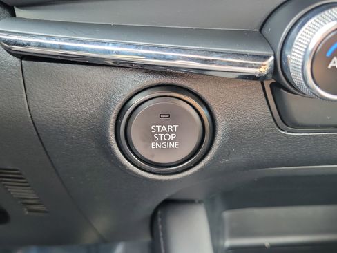 Used 2025 MAZDA MAZDA3 s image 17