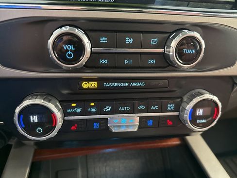 Used 2022 Ford F350 King Ranch w/ Chrome Package image 8