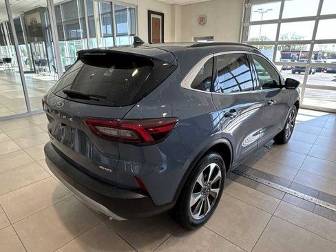 Certified 2024 Ford Escape Platinum AWD/4WD image 3