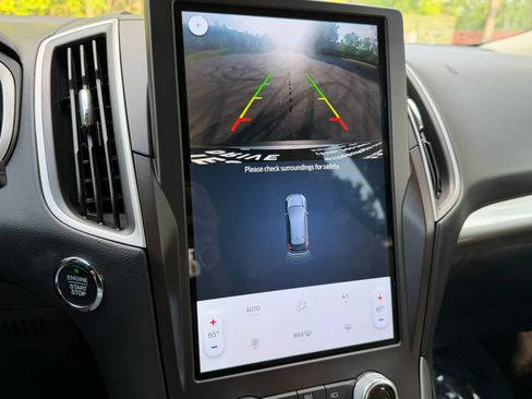 Used 2021 Ford Edge SE AWD/4WD image 32