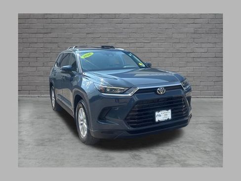 Used 2026 Toyota Grand Highlander AWD image 1