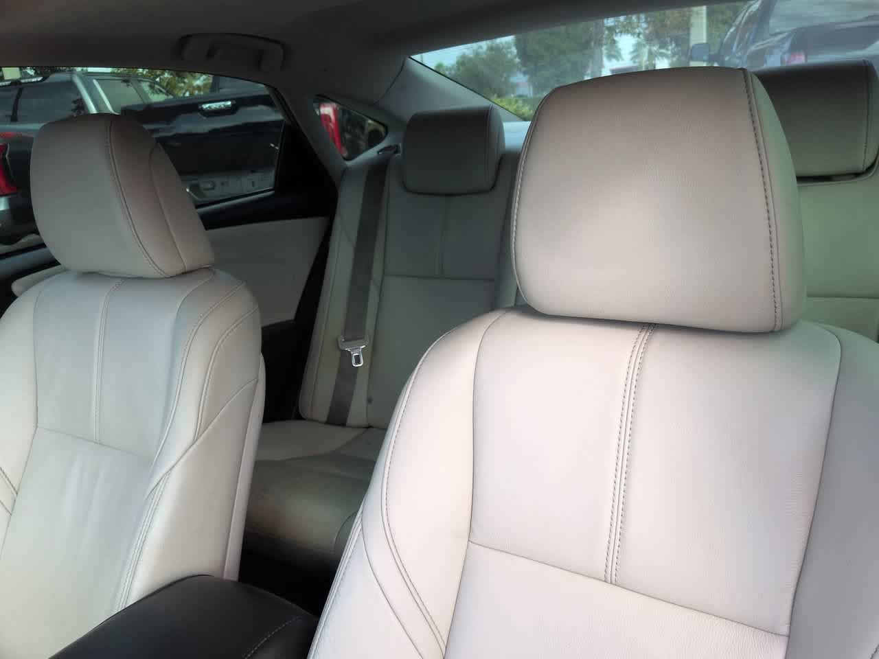 Used 2018 Toyota Avalon XLE Premium FWD image 8