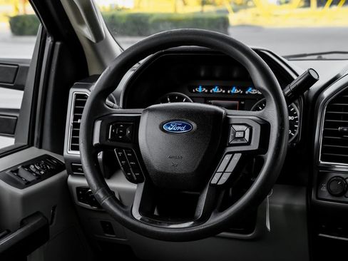 Used 2017 Ford F250 XLT w/ XLT Value Package image 19