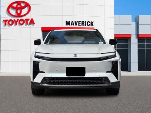 New 2026 Toyota C-HR AWD/4WD image 8