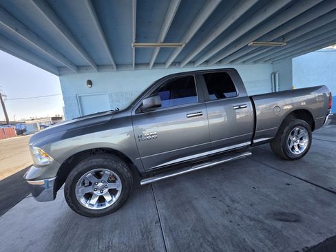 Used 2013 RAM 1500 Classic SLT w/ Big Horn Equipment Group AWD/4WD image 5