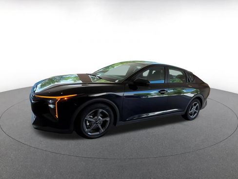 Used 2025 Kia K4 FWD image 7
