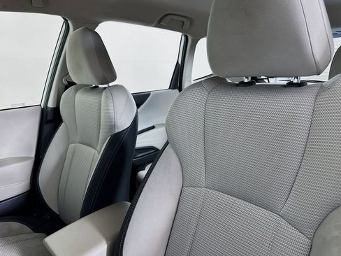 Used 2023 Subaru Forester AWD/4WD image 11