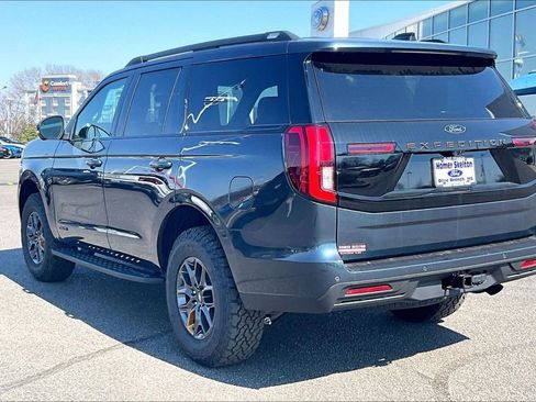 New 2026 Ford Expedition Tremor image 3