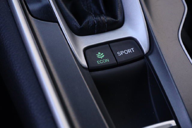 Used 2018 Honda Accord Sport image 20