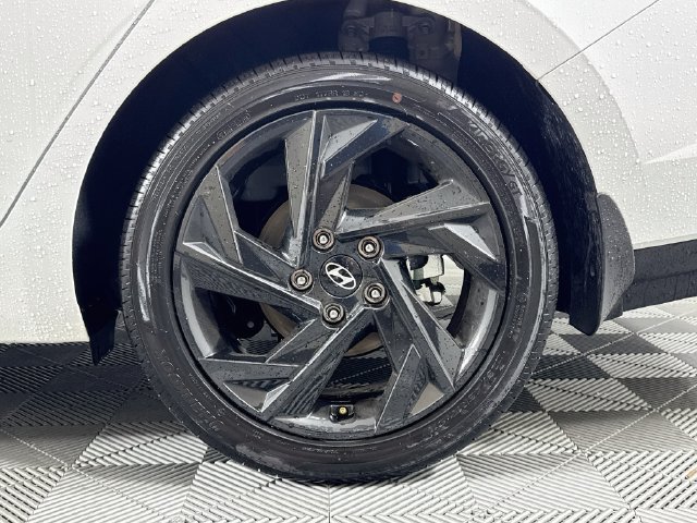 New 2026 Hyundai Elantra SEL FWD image 45