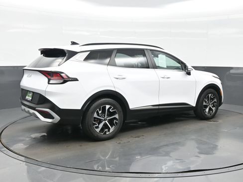 Used 2025 Kia Sportage EX w/ Premium Package FWD image 8