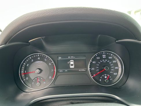 Used 2024 Kia Forte LXS FWD image 25
