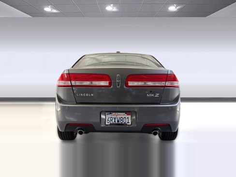 Used 2011 Lincoln MKZ w/ Sport Appearance Pkg image 9