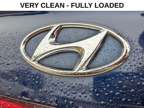 Used 2022 Hyundai Sonata Limited w/ Cargo Package FWD image 8