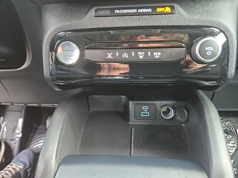 Used 2023 Ford Escape Active w/ Tech Pack #1 image 24