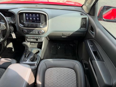 Used 2020 Chevrolet Colorado Z71 image 23