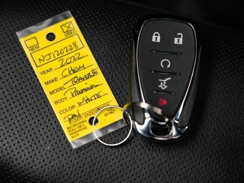 Used 2022 Chevrolet Traverse Premier w/ Redline Edition image 36