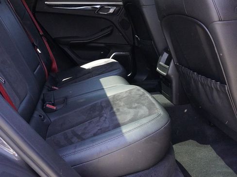 Used 2015 Porsche Macan S AWD/4WD image 24