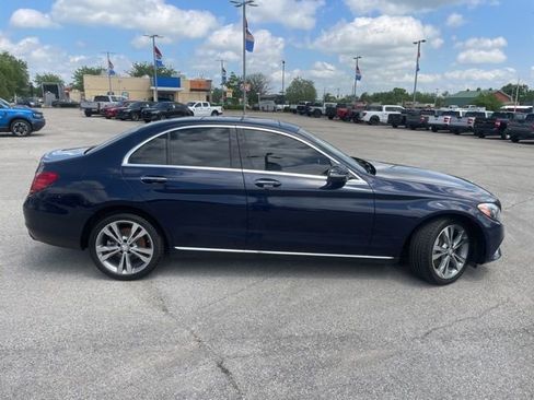 Used 2017 Mercedes-Benz C 300 4MATIC Sedan image 12