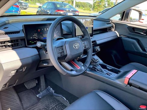 Used 2026 Toyota RAV4 FWD image 17