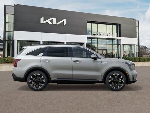 New 2026 Kia Sorento SX image 8