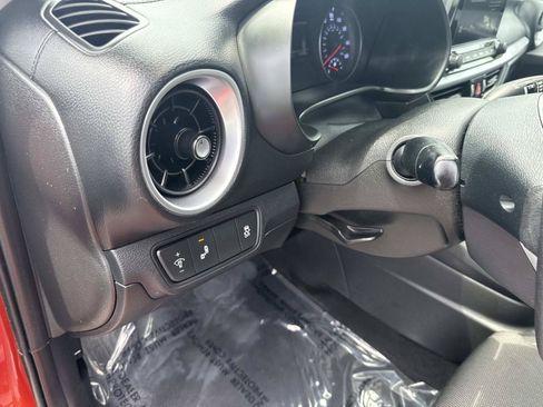 Used 2023 Kia Forte LXS w/ LXS Technology Package FWD image 18