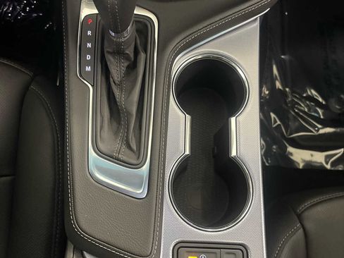 Used 2025 Cadillac CT4 Premium Luxury image 28