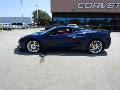 Used 2026 Chevrolet Corvette Stingray Premium Conv w/ Z51 Performance Package RWD image 25