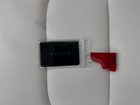 Used 2022 Tesla Model Y Performance AWD/4WD image 56