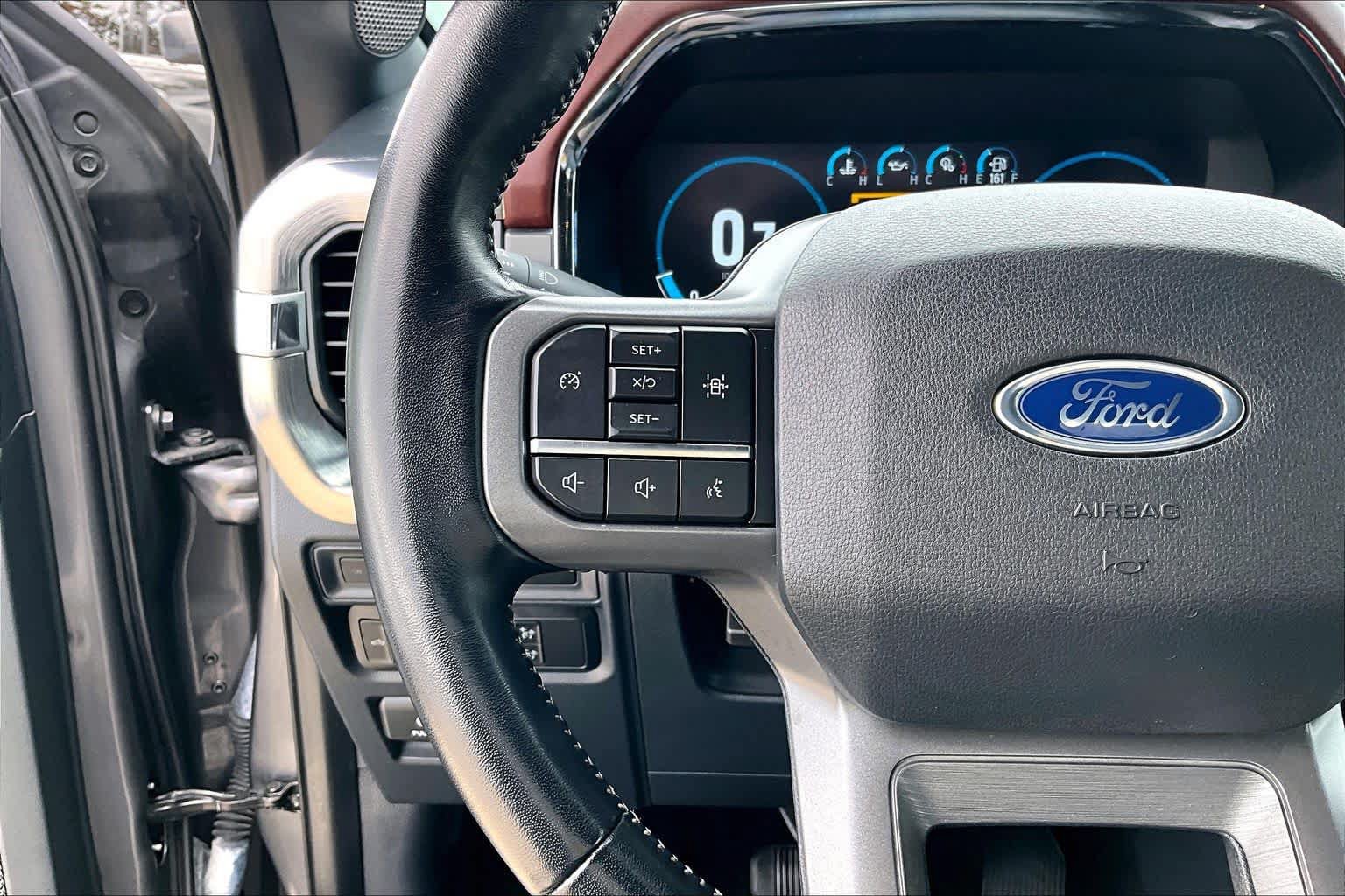 Used 2021 Ford F150 Lariat AWD/4WD image 24