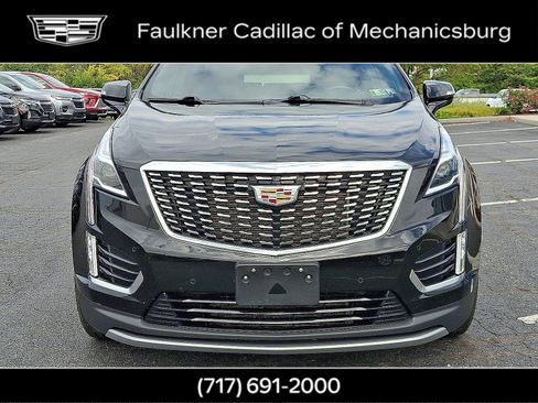Used 2023 Cadillac XT5 Premium Luxury image 2