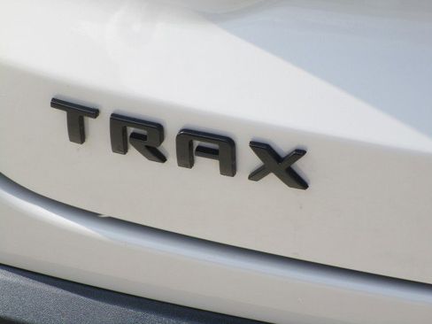 New 2026 Chevrolet Trax RS w/ Driver Confidence Package image 9