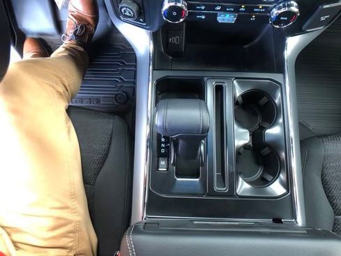 New 2025 Ford F150 XLT w/ Equipment Group 301A Standard image 19