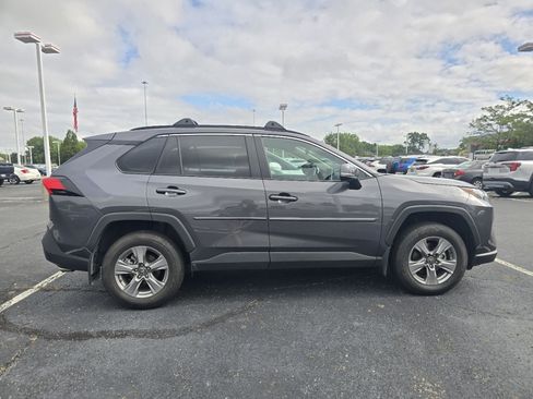 Used 2024 Toyota RAV4 XLE AWD/4WD image 8