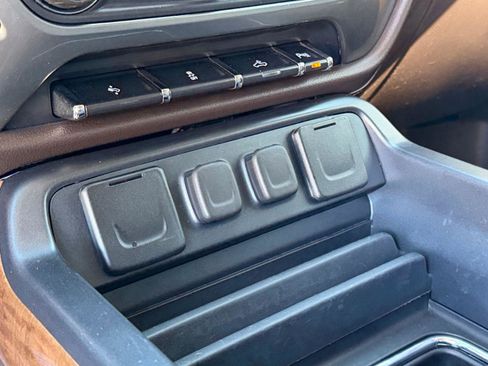 Used 2018 Chevrolet Silverado 1500 LTZ w/ Sport Package image 36