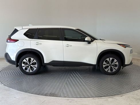 Used 2023 Nissan Rogue SV AWD/4WD image 8